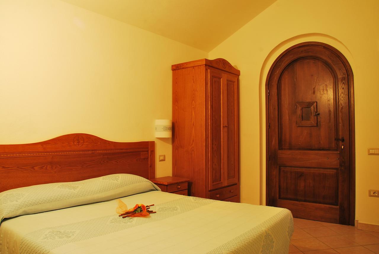 Hotel Turismo Rurale Villa Maria Caterina Cala Gonone Exterior foto
